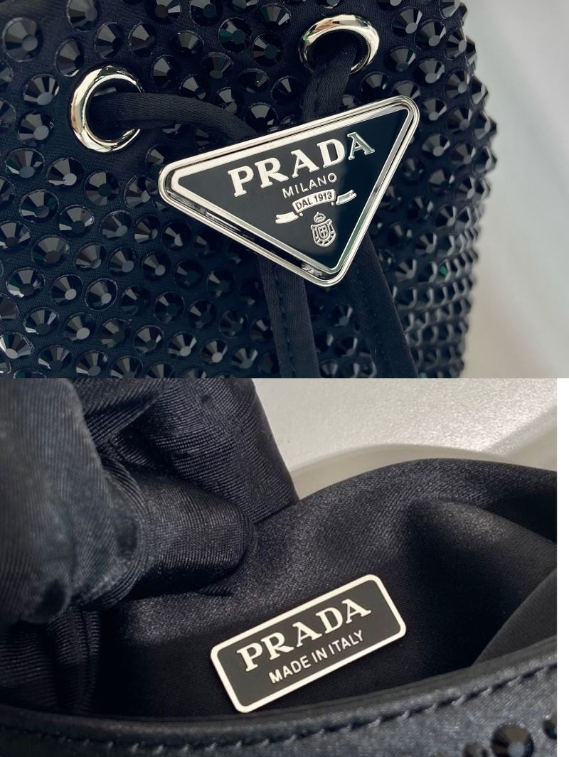 Pra*a bucket bags